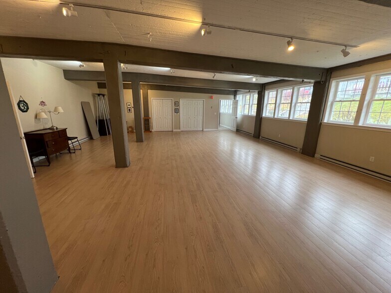 More Photos Of 69 Johnson St, Lubec Hotel For Sale