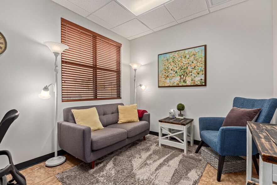 More Photos Of 1425 W Elliot Rd, Gilbert Medical For Lease