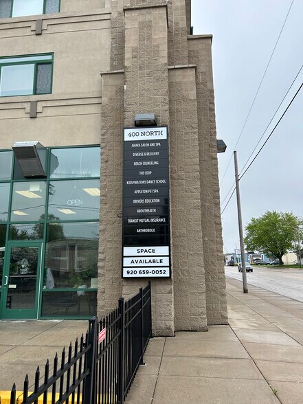 More Photos Of 400 N Richmond St, Appleton Multifamily For Sale