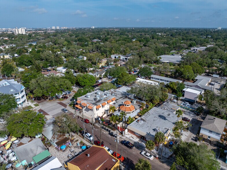 More Photos Of 2834 Beach Blvd, Gulfport Freestanding For Sale