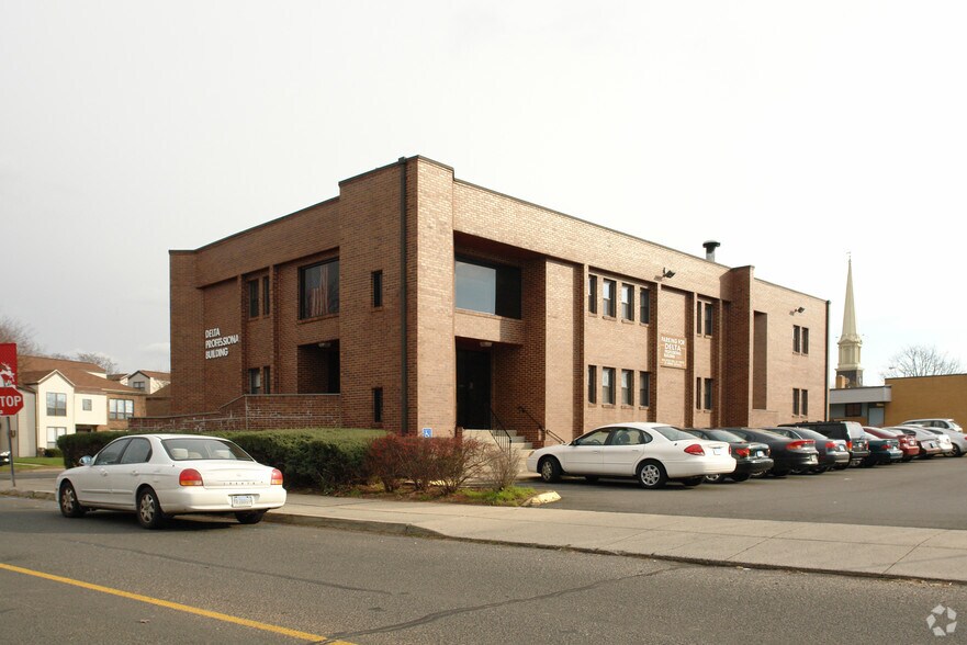 More Photos Of 310 Main St, East Haven Office Residential For Lease