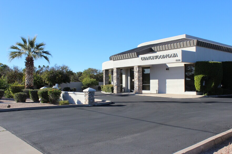 More Photos Of 1930 E Brown Rd, Mesa Office For Lease