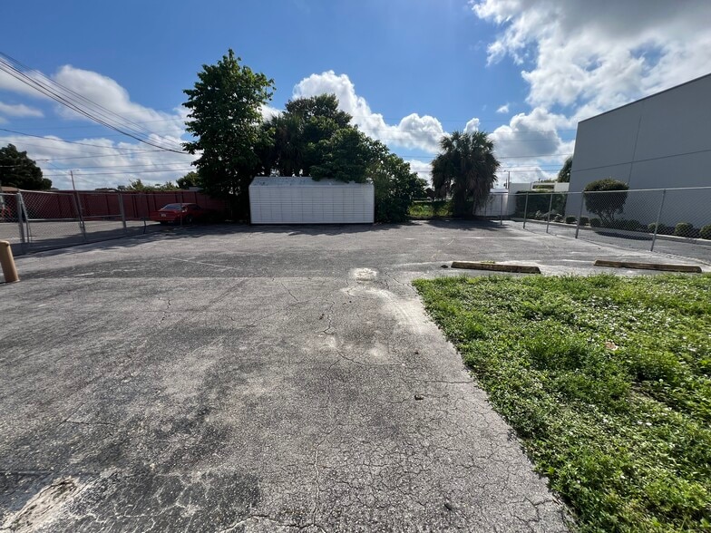 More Photos Of 2520 US-19, Holiday Office Residential For Lease