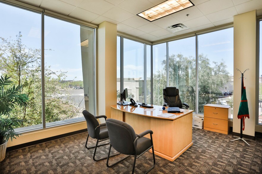 More Photos Of 23460 N 19th Ave, Phoenix Office For Sale