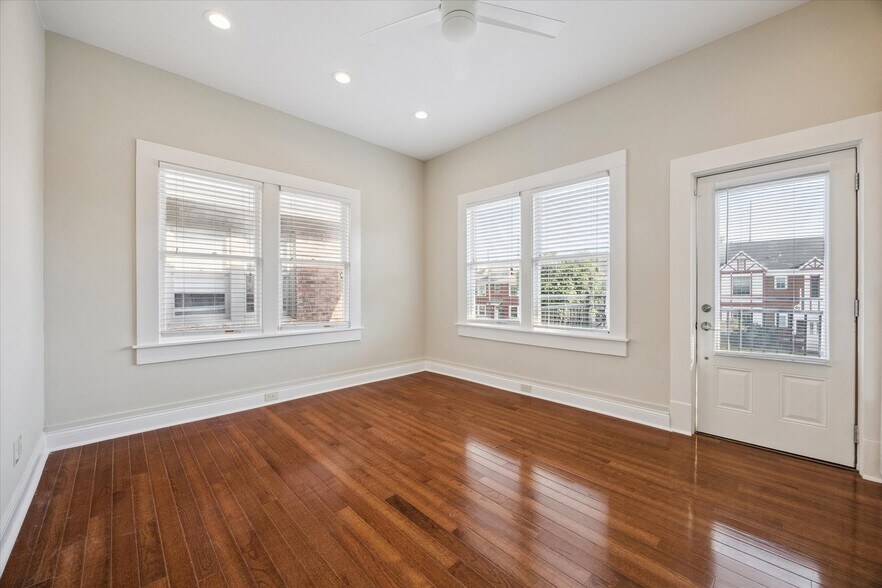 More Photos Of 1220 W Gray St, Houston Apartments For Sale
