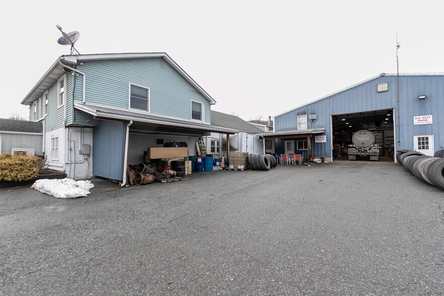 More Photos Of 56 US 46 Hwy, Columbia Distribution For Lease