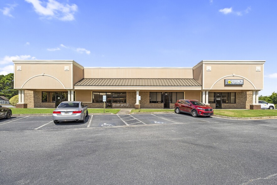 More Photos Of 225 Smithville Church Rd, Warner Robins Storefront For Sale