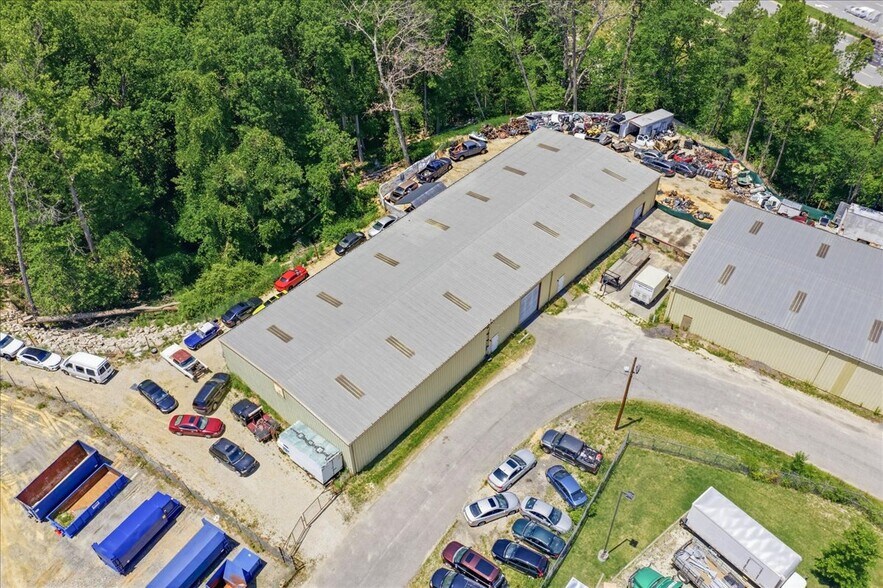 More Photos Of 1601 W Hundred Rd, Chester Warehouse For Sale
