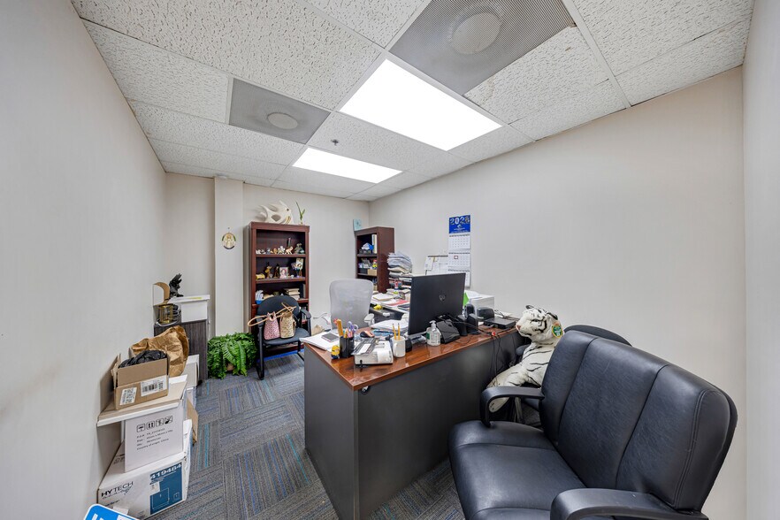 More Photos Of 7955 W 20th Ave, Hialeah Warehouse For Sale