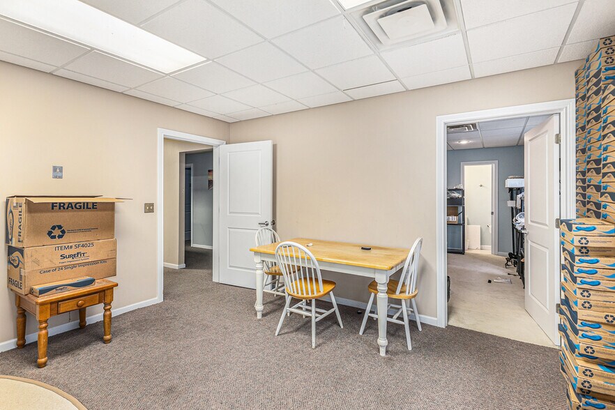 More Photos Of 1350 E M 21, Owosso Medical For Sale