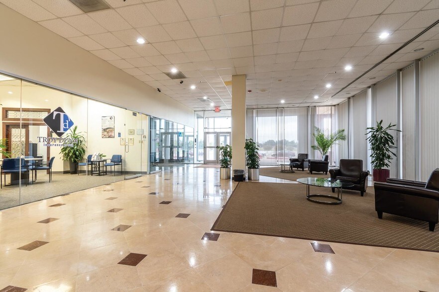 More Photos Of 6851 NE Loop 820, North Richland Hills Office For Lease