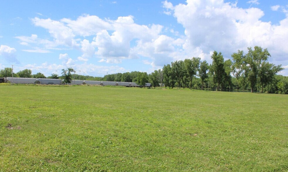 More Photos Of 1100 S Harrison, Mason City Land For Sale