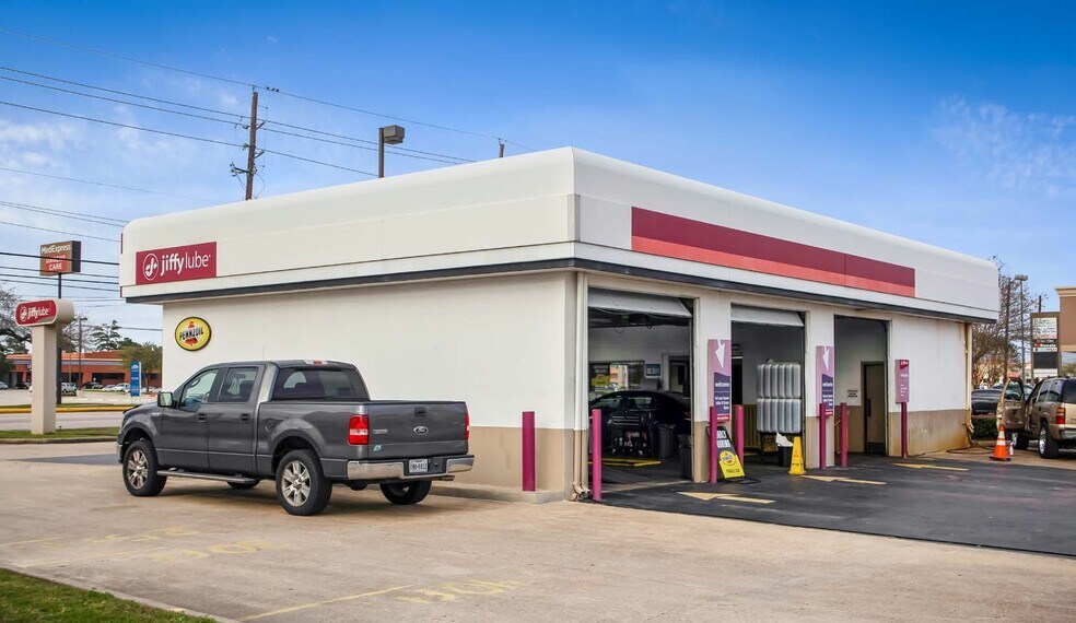 More Photos Of 4835 Louetta Rd, Spring Auto Repair For Sale