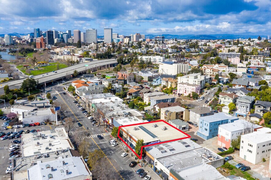 More Photos Of 3277-3283 Lakeshore Ave, Oakland Storefront For Lease