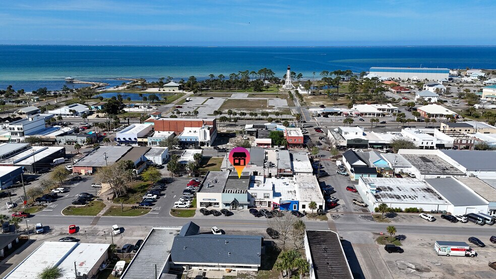 More Photos Of 308 Williams Ave, Port Saint Joe Storefront For Sale
