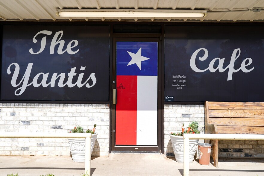 More Photos Of 108 S Main St, Yantis Restaurant For Sale