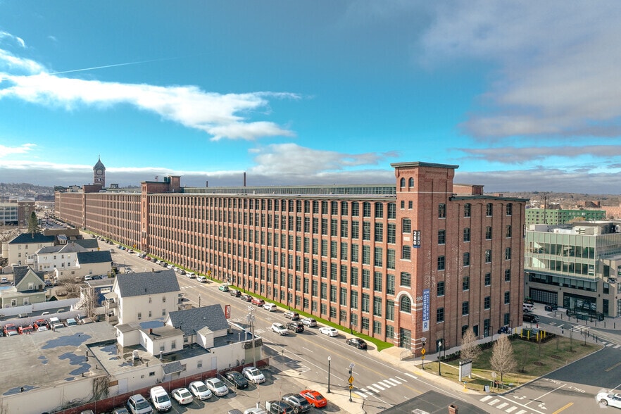 More Photos Of 354 Merrimack St, Lawrence Unknown For Lease