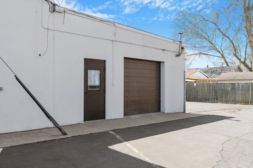 More Photos Of 1476-1480 State St, Schenectady Freestanding For Sale