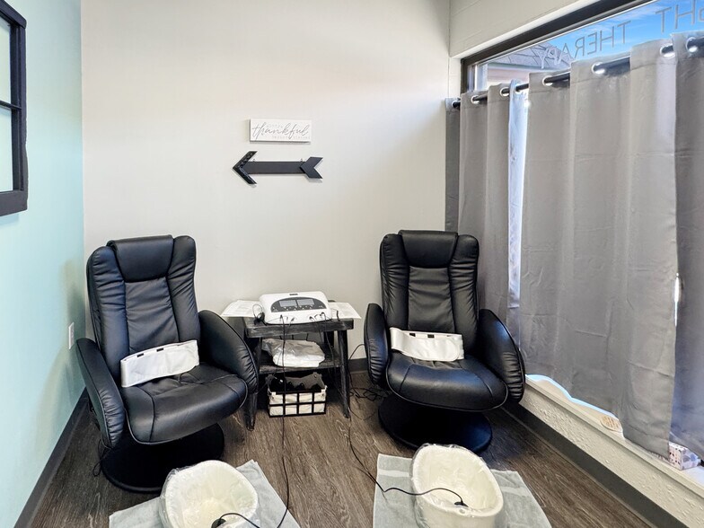 More Photos Of 10 Lafayette St, Washington Storefront Retail Office For Sale