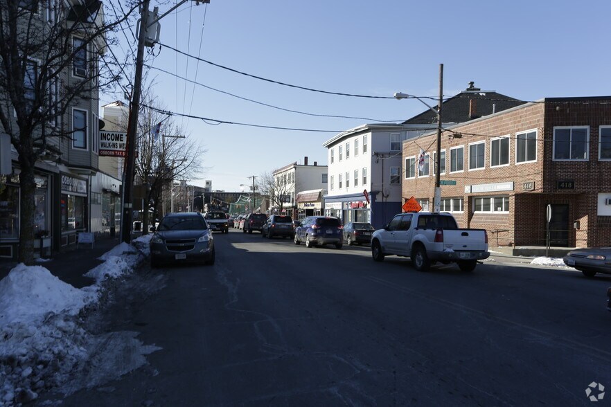 More Photos Of 336 Bridge St, Lowell Drugstore For Sale