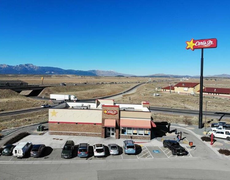 Primary Photo Of 1385 400, Beaver Fast Food For Lease