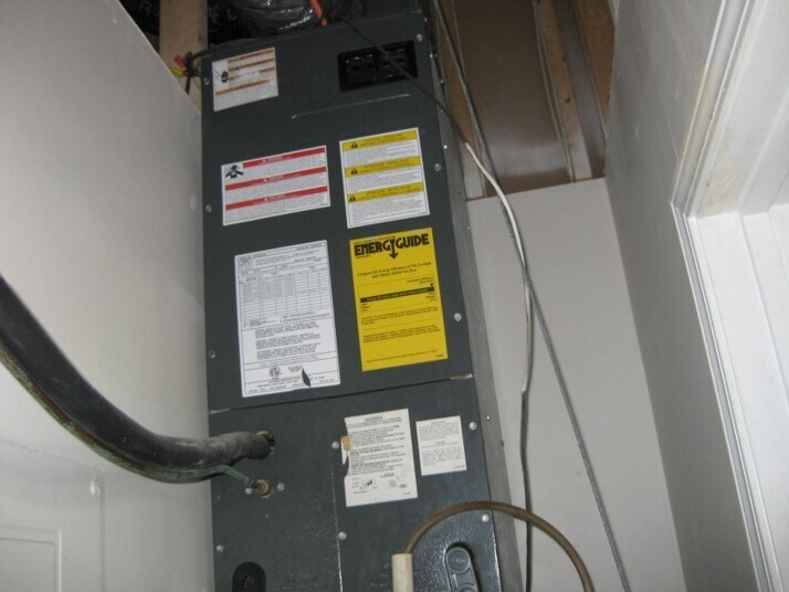 More Photos Of 205 S School Ave, Mahaska Apartments For Sale