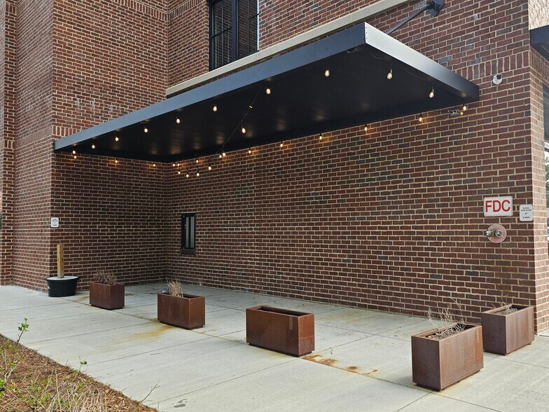 More Photos Of 1812 Old Shell Rd, Mobile Apartments For Lease