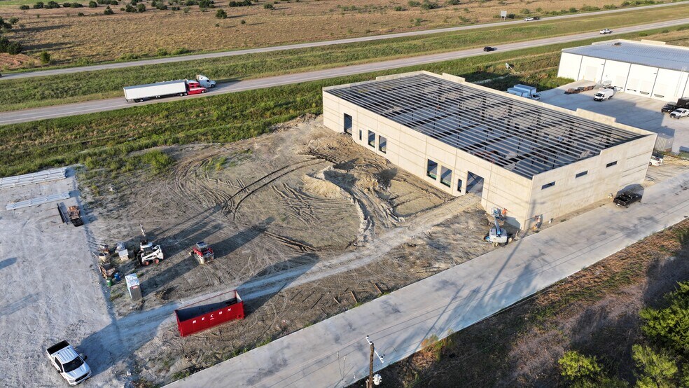 More Photos Of 12522 FM 1625, Creedmoor Warehouse For Sale
