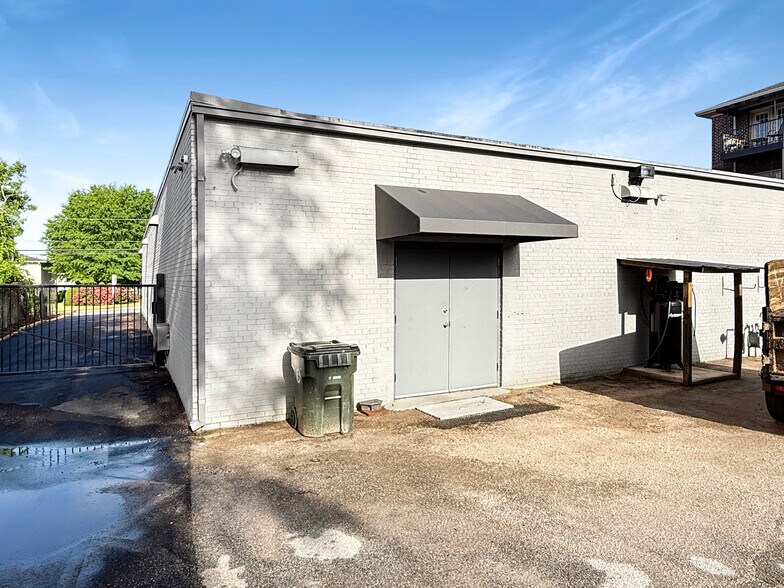 More Photos Of 1901 8th Ave, Tuscaloosa Office For Lease