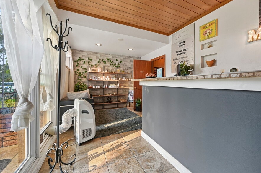 More Photos Of 2402 N Nevada Ave, Colorado Springs Freestanding For Sale