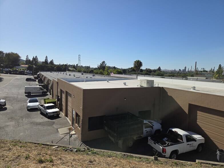 More Photos Of 895 Howe Rd, Martinez Manufacturing For Sale