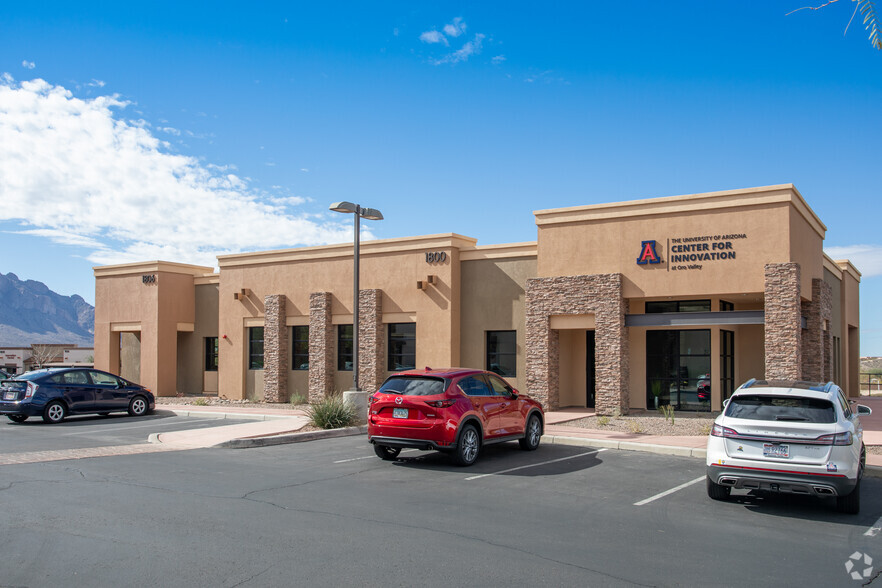 Primary Photo Of 1800-1806 E Innovation Park Dr, Oro Valley Medical For Sale