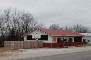 More Photos Of 311 N Highway 39, Miller Convenience Store For Sale