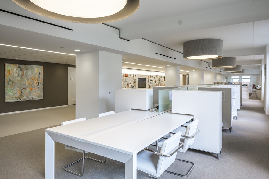 More Photos Of 808 Travis St, Houston Office For Lease