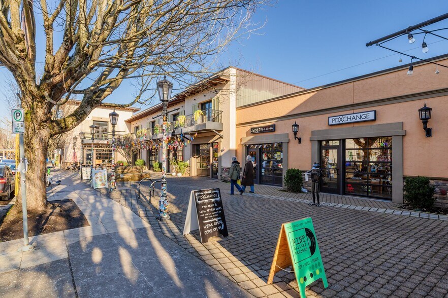 More Photos Of 3900 N Mississippi Ave, Portland Storefront Retail Office For Sale