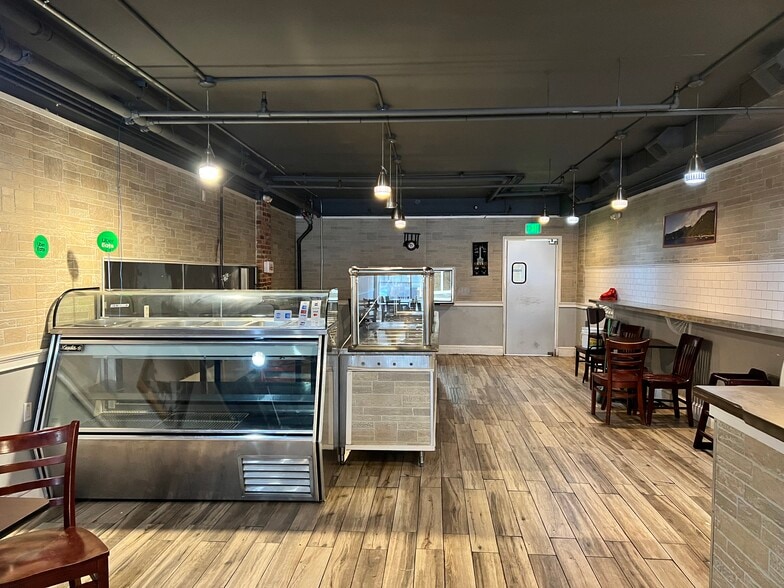 More Photos Of 1708 Fleet St, Baltimore Storefront Retail Residential For Lease