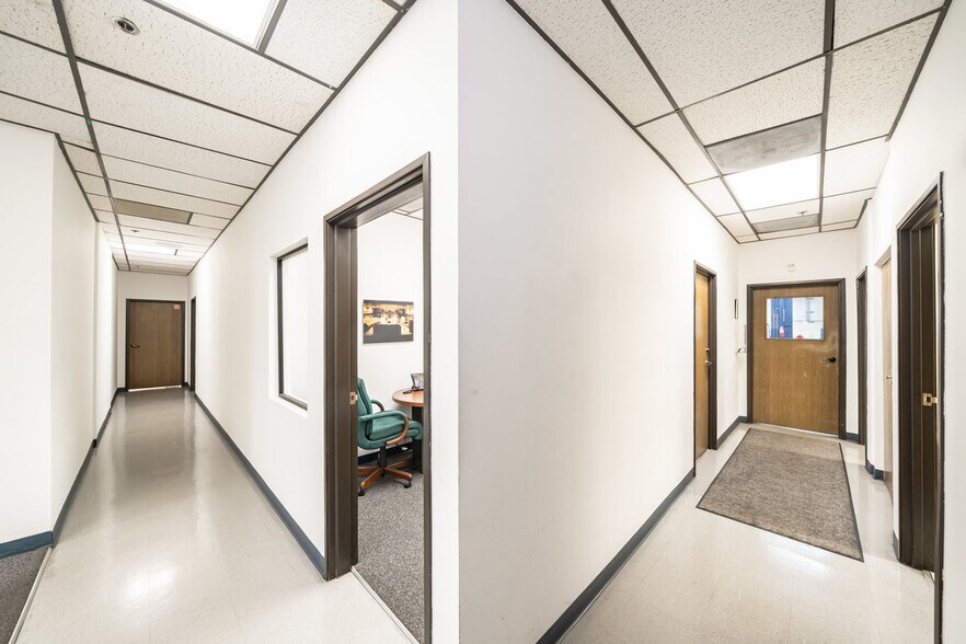 More Photos Of 231 W Blueridge Ave, Orange Manufacturing For Sale