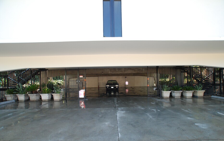 More Photos Of 1517 Fair Oaks Ave, South Pasadena Office For Lease