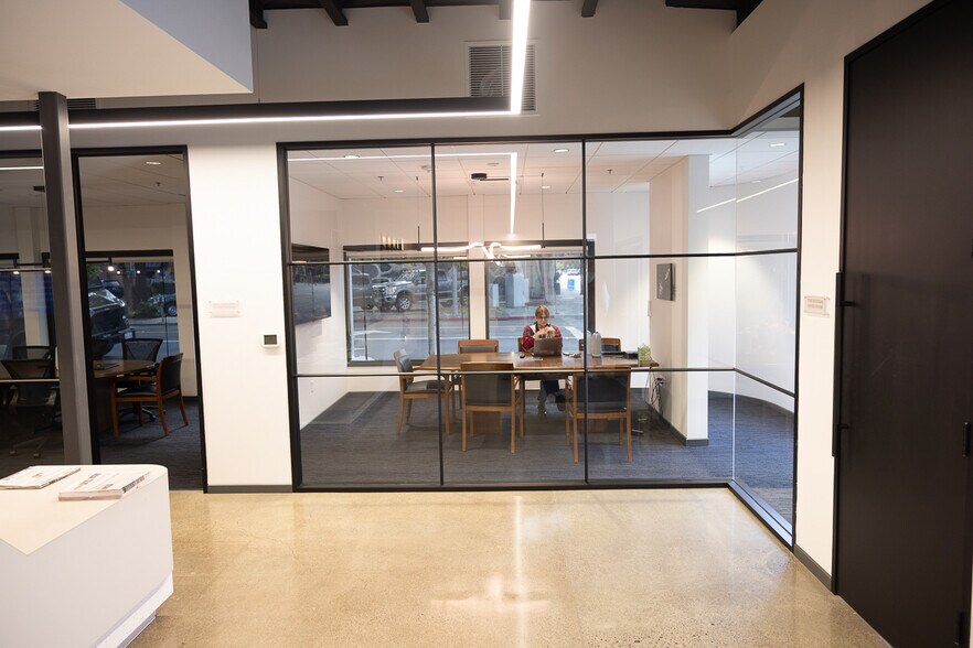 More Photos Of 416 B St, Santa Rosa Office For Lease