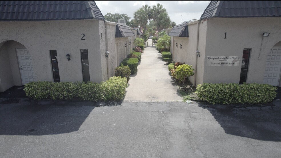 More Photos Of 6499 38th Ave N, Saint Petersburg Unknown For Lease