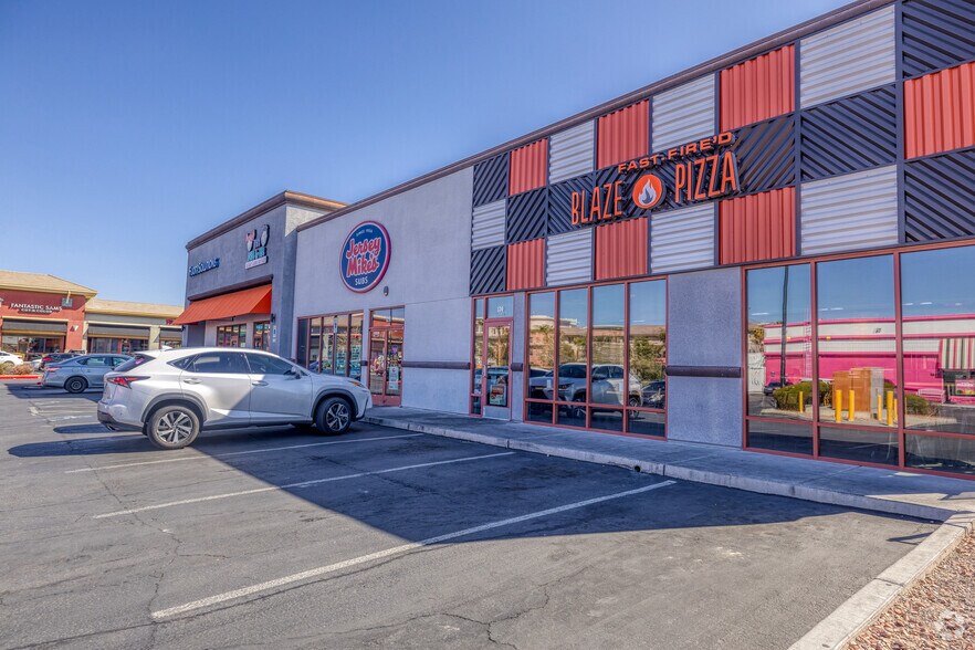 More Photos Of 10520 S Eastern Ave, Henderson Storefront For Lease