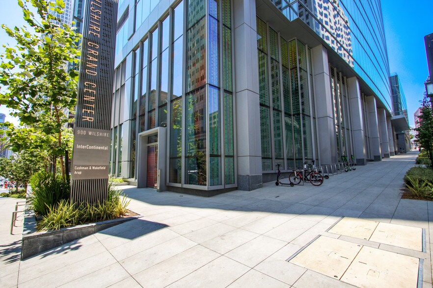 More Photos Of 900 Wilshire Blvd, Los Angeles Office For Lease