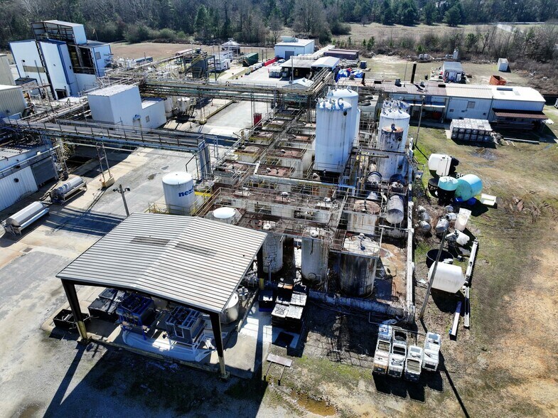 More Photos Of 6906 Dixie St, Columbus Industrial For Sale