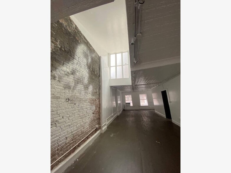 Primary Photo Of 51 W 28th St, New York Loft Creative Space For Lease