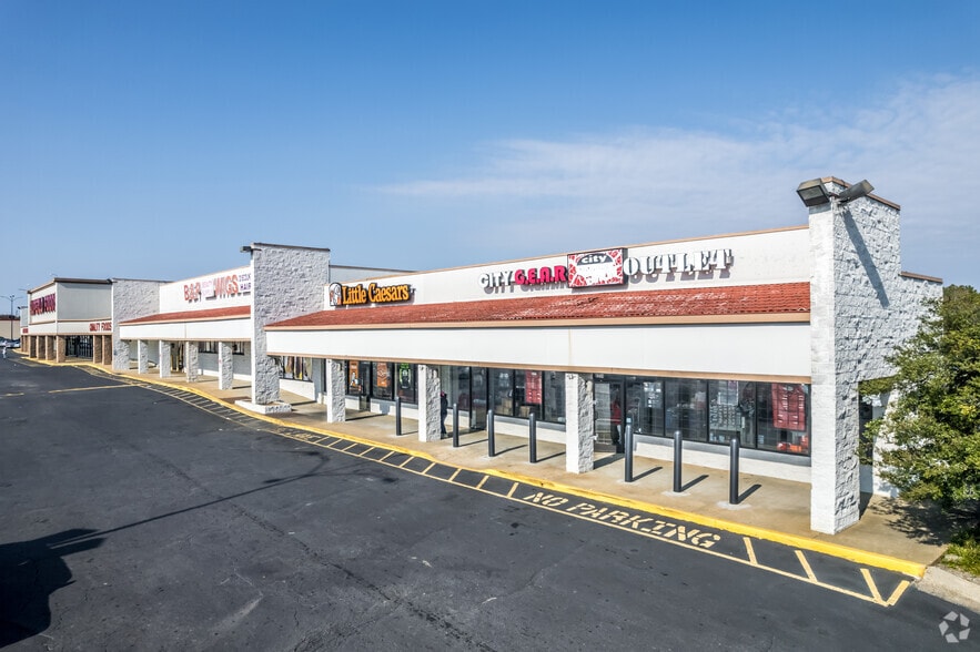 More Photos Of 6480-6532 Winchester Rd, Memphis Unknown For Lease