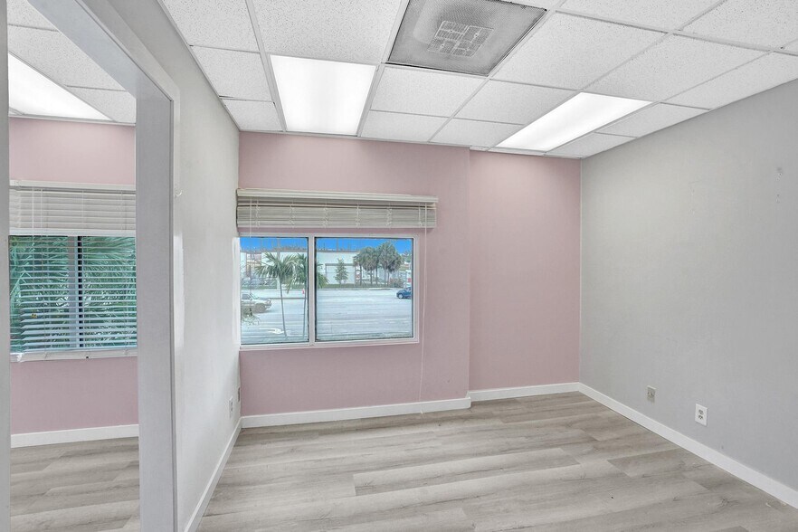 More Photos Of 2400 W Copans Rd, Pompano Beach Showroom For Lease