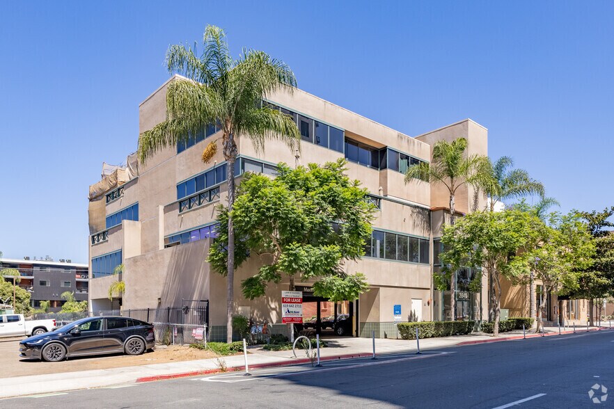 More Photos Of 2840 5th Ave, San Diego Medical For Lease