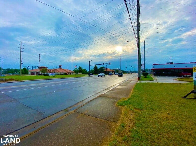 More Photos Of 2523 University E blvd, Tuscaloosa Land For Sale