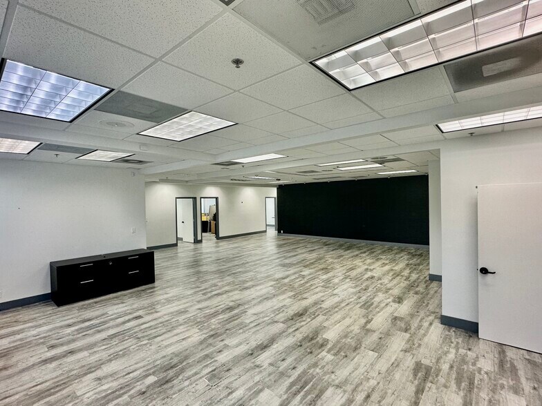 More Photos Of 1000 NW 65th St, Fort Lauderdale Office For Lease