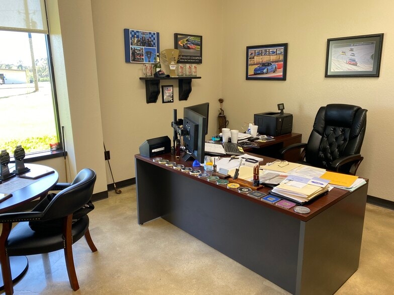 More Photos Of 3636 New Boston Rd, Texarkana Flex For Sale